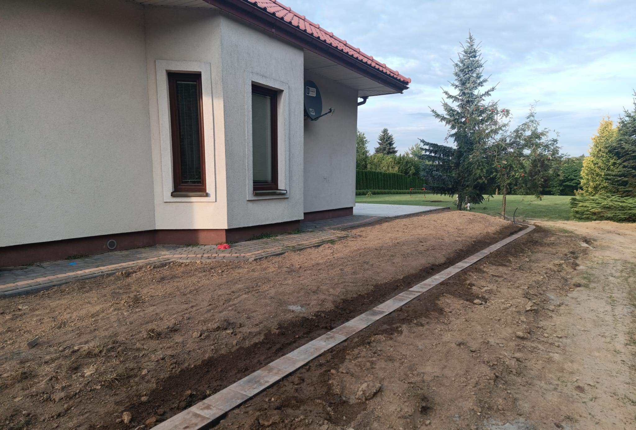 Obrzeże trawnika pod robota koszącego - Lublin